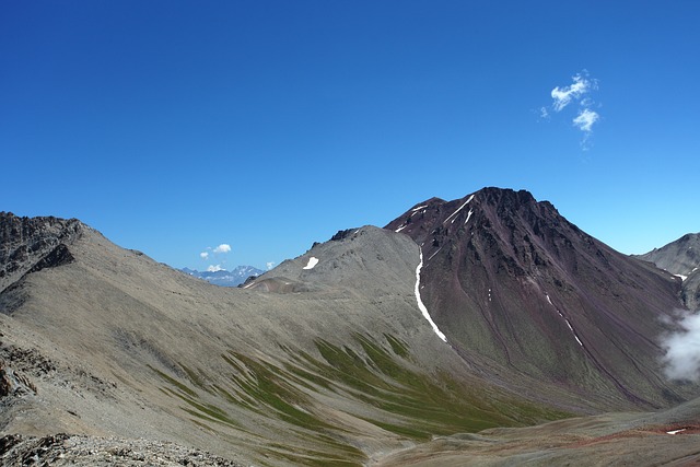 Free Mountains Hike photo and picture