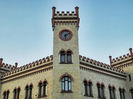 Burg, Turm, Uhr, Die Architektur