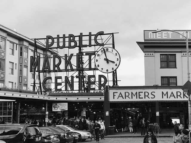 Mercado, Seattle, Washington, Lucio