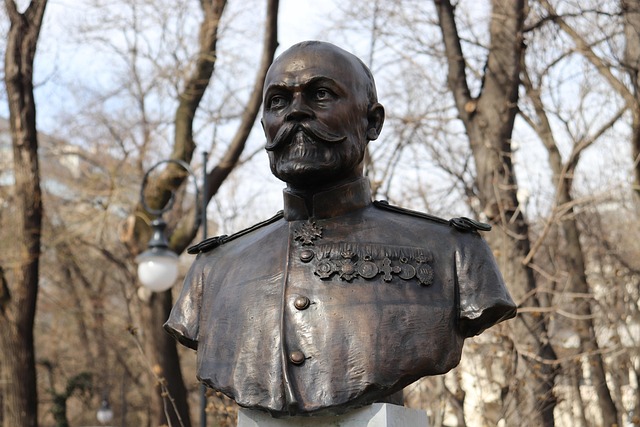 Statue, bucharest, romania and cismigiu — photo by mary1826
