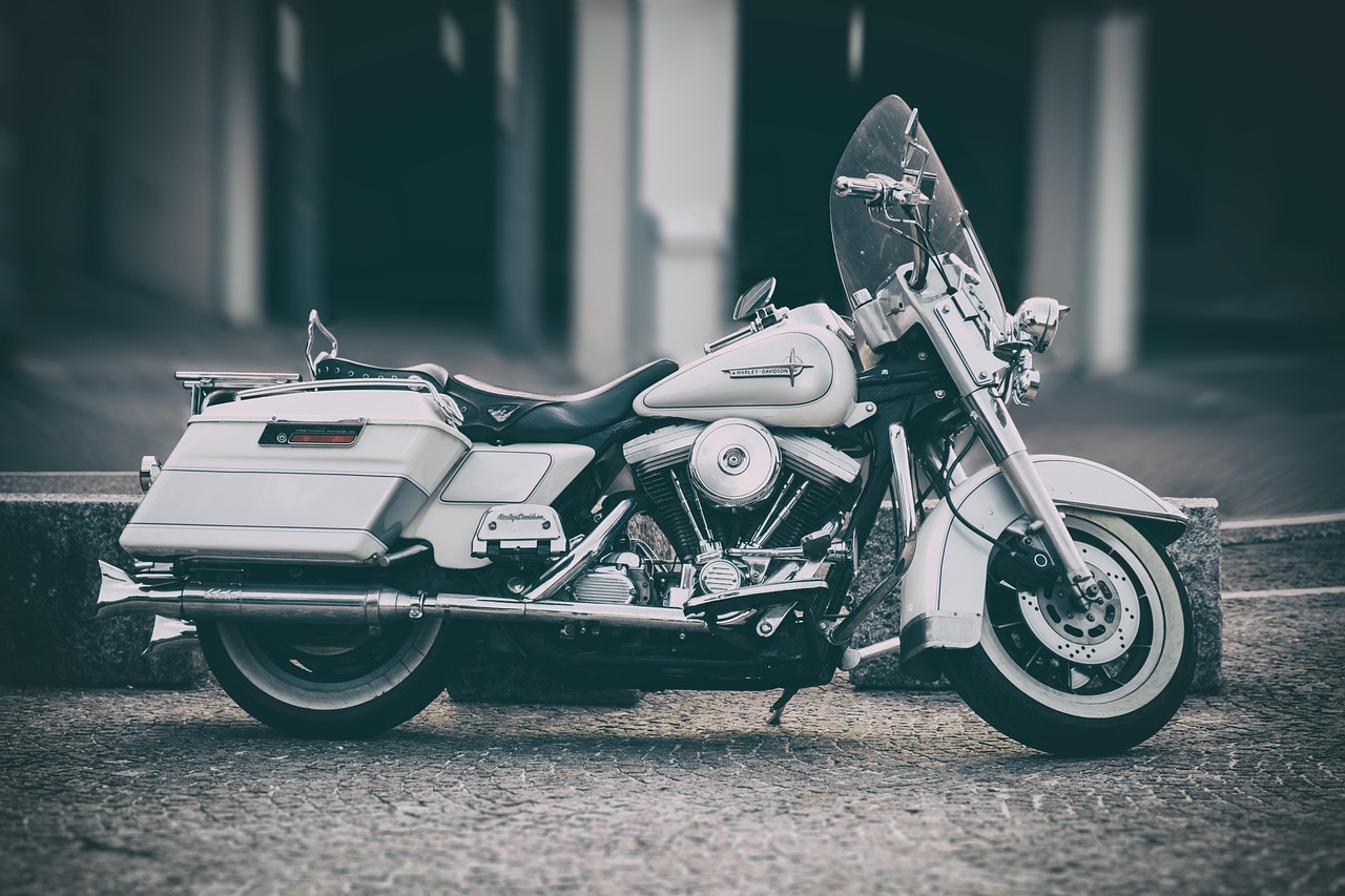 Affordable motorcycle in Orléans: Legal Requirements, Costs, and Smart Buying Considerations