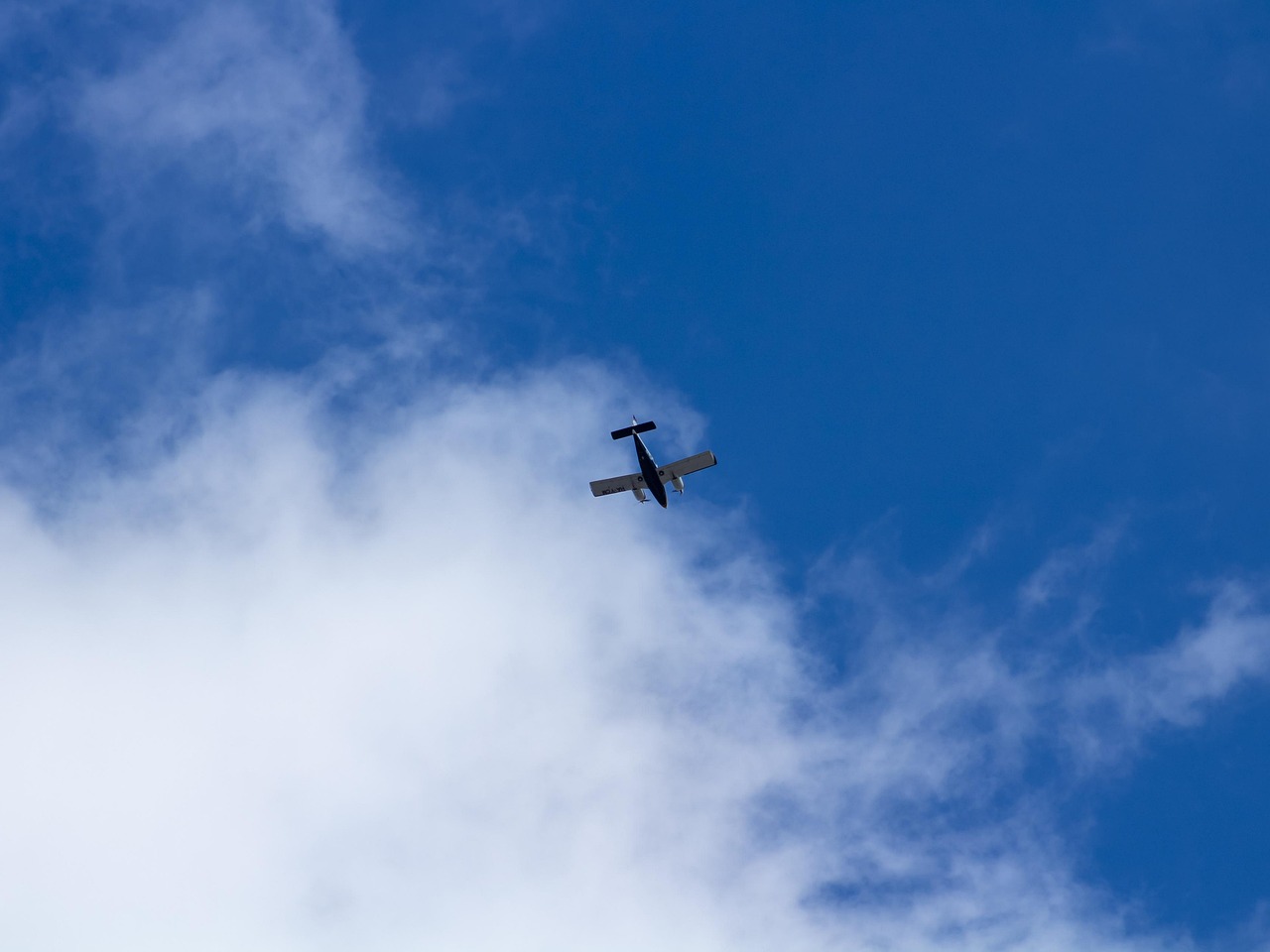 Flying Motoros Aircraft - Free photo on Pixabay - Pixabay