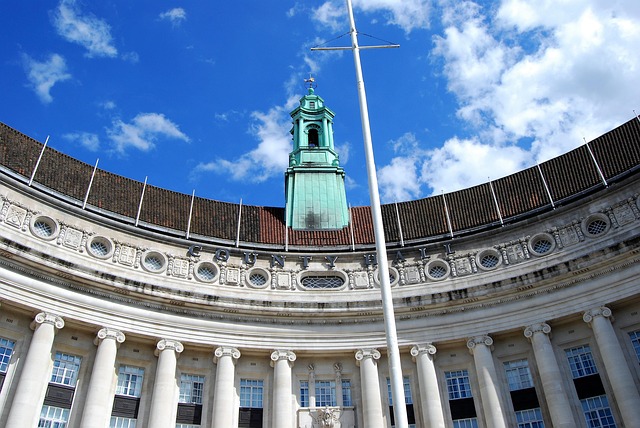 Free London County Hall photo and picture