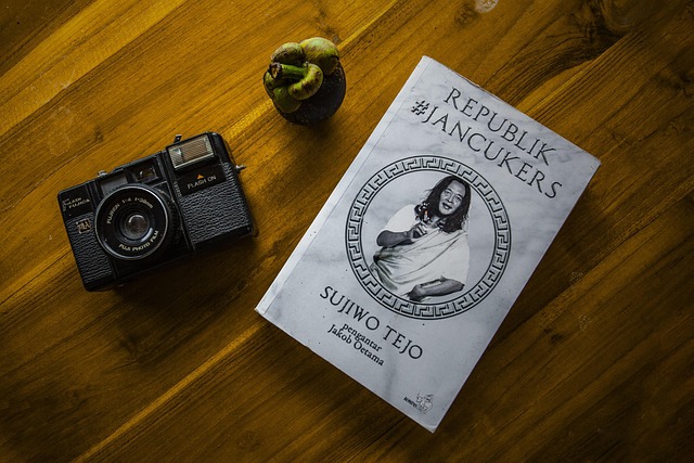 Livro, Câmera, Mapa, Viajar Por