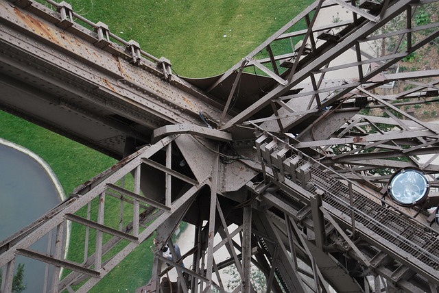Free Structure Eiffel Tower photo and picture