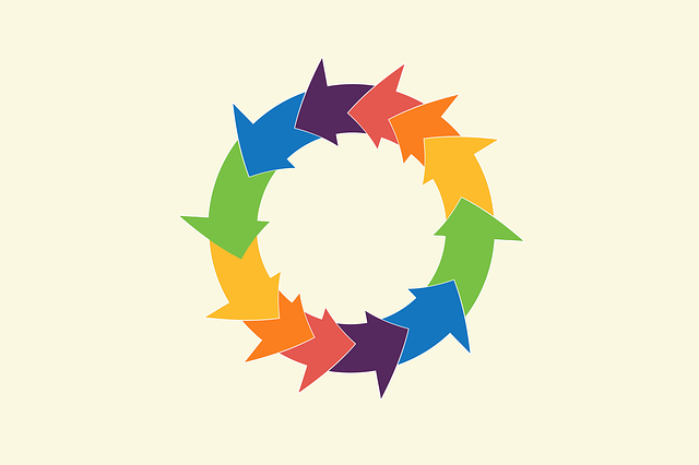 Free recycling arrows network illustration