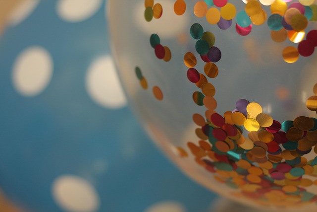 Free Fest Balloon photo and picture