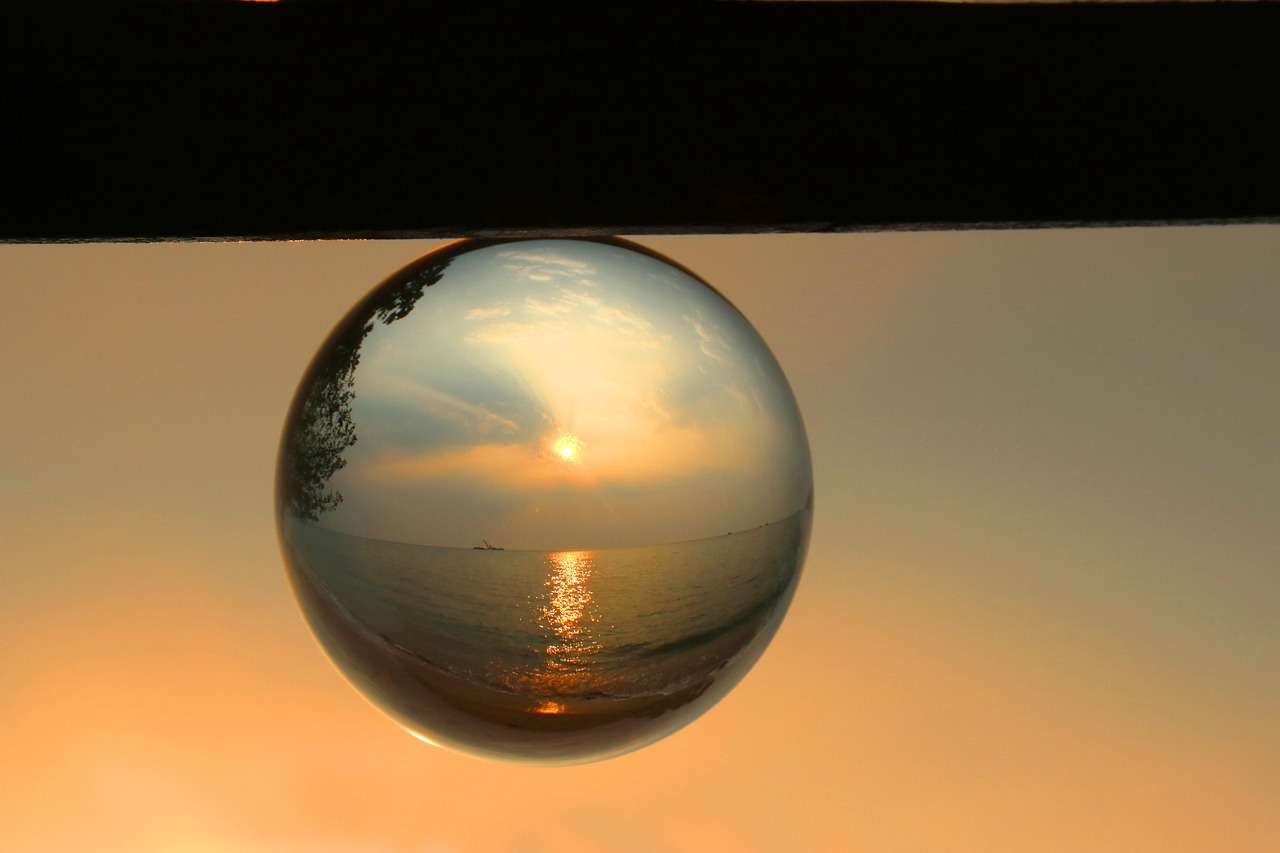 Free Sunrise Sunrise On The Sea photo and picture