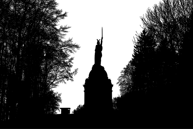 Free hermannsdenkmal hermann silhouette vector