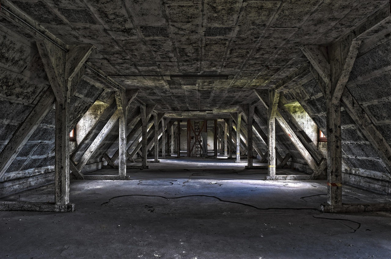 Misplaced Building Lost Places Building Roof Truss - Free photo on Pixabay - Pixabay