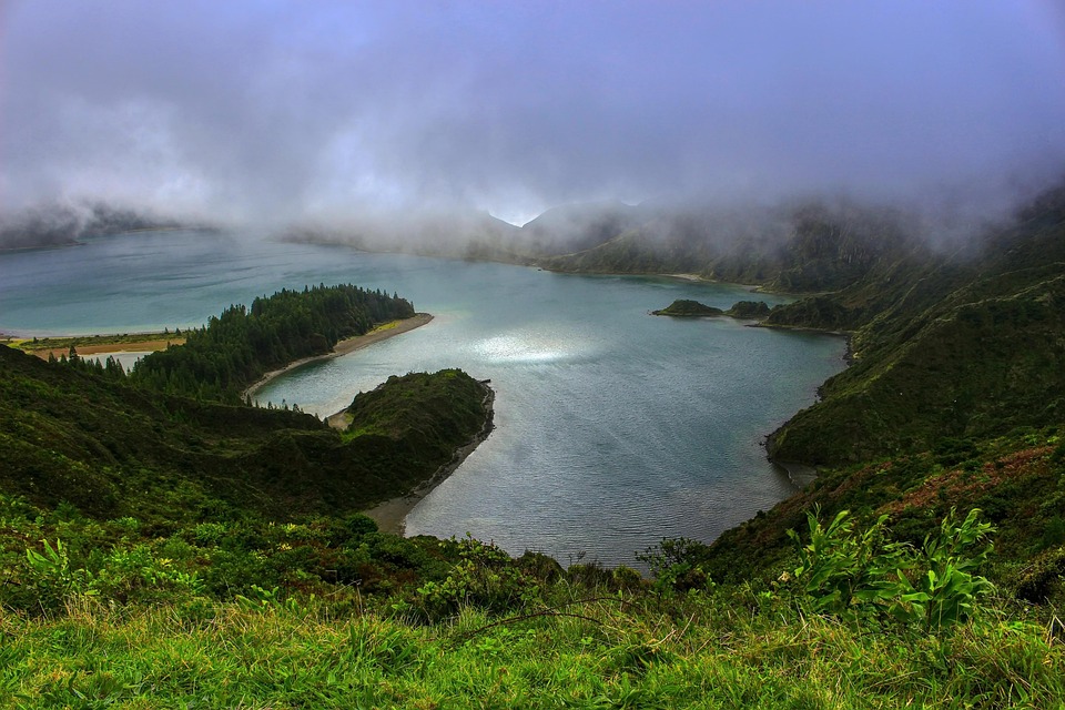 Unveiling the Azores: The Ultimate Guide to Island Hopping and Natural Wonders
