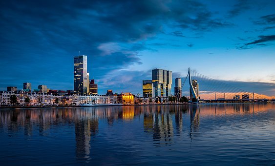 Refleks, By, Om Aftenen, Arkitektur