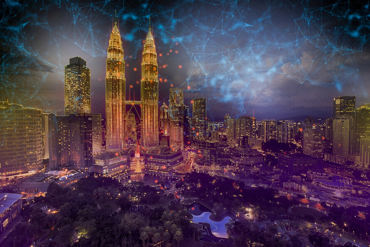 Perjalanan hidup sebelum menikah dan awal karier di Malaysia