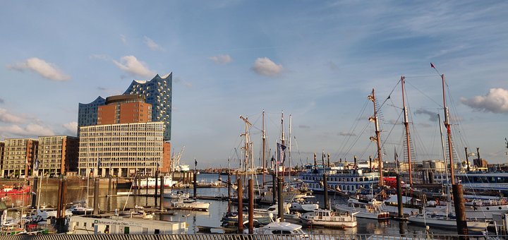 Free Hamburg Port photo and picture