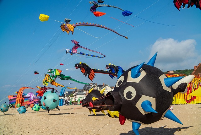Kite Anim 10,000+ Free Banner Anime & Banner Images - Pixabay