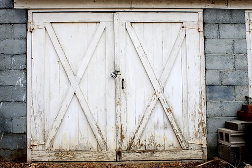 Free Wooden Bran photo and picture