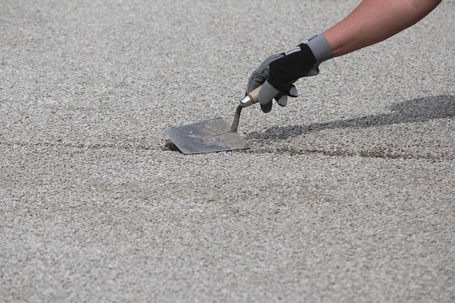 Download free HD stock image of Gravel Hand Free Gravel Hand photo and picture