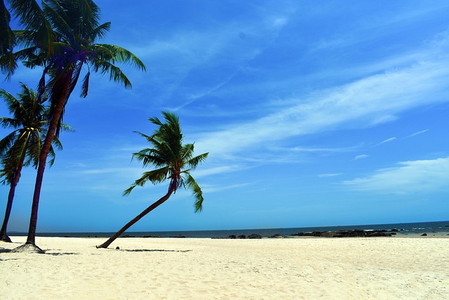 Free Huahin Beach Beach photo and picture