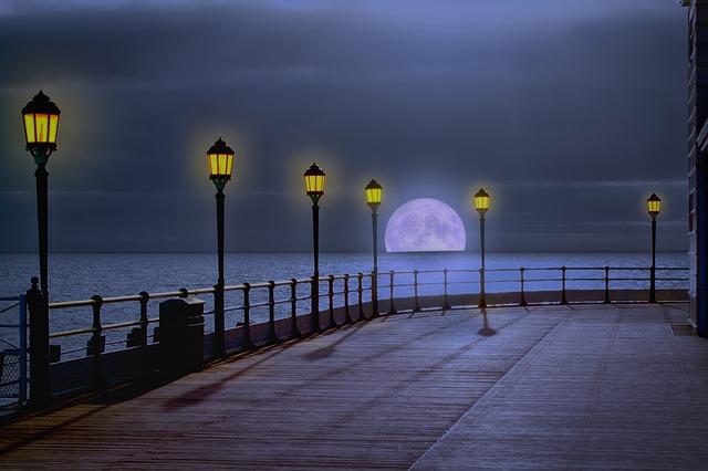 Free fantasy night sea illustration
