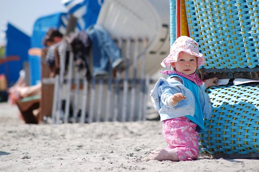 Free Infant Girl photo and picture