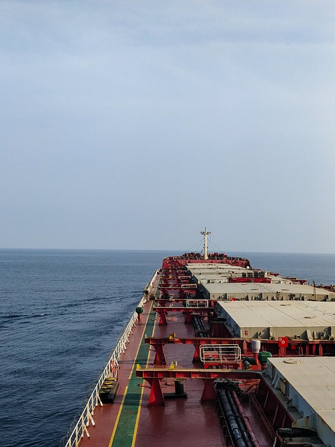 Free Loading Unloading photo and picture