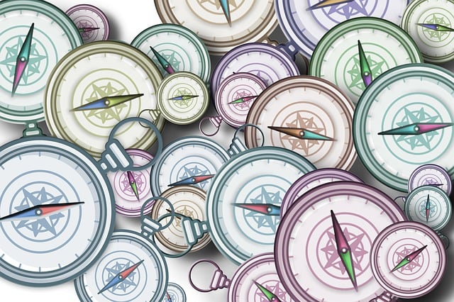 Free compass direction north illustration
