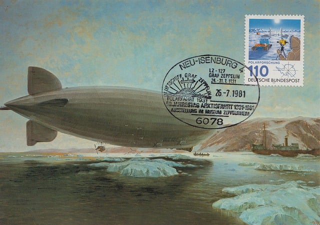 Free postcard airship zeppelin illustration