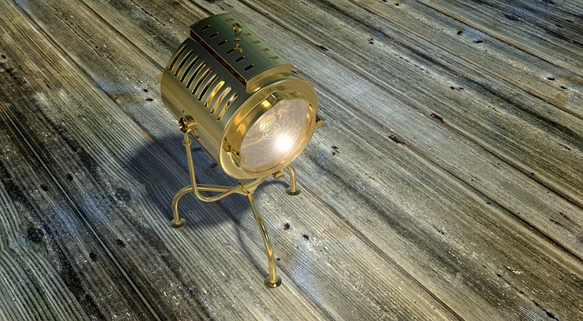 Free spot lamp vintage illustration