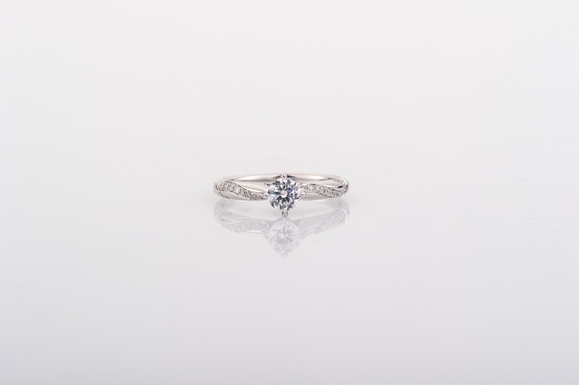 Free Ring Diamond Ring photo and picture