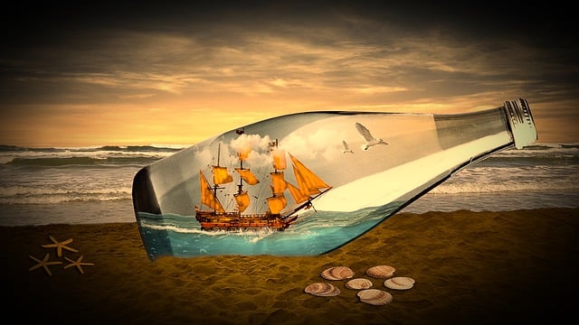 Free ship pirates bottle illustration