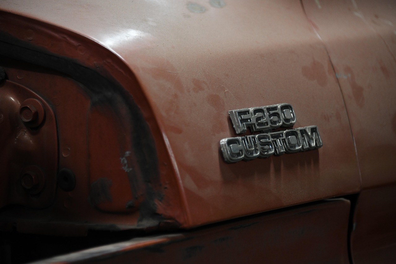 Truck - free online jigsaw puzzle photo
