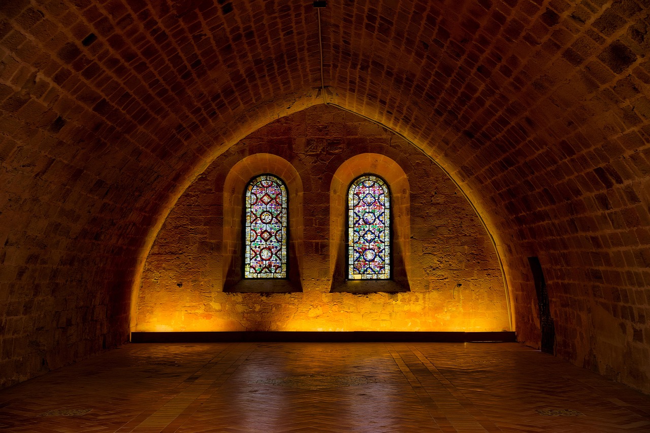 Abbey - free online jigsaw puzzle photo
