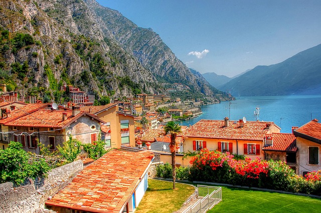 Free Limone Garda photo and picture