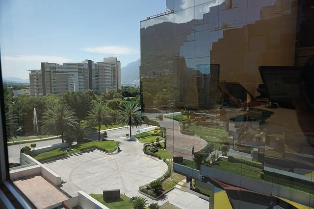 Free Building Offices photo and picture