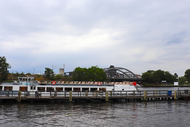 Free Boat Water photo and picture