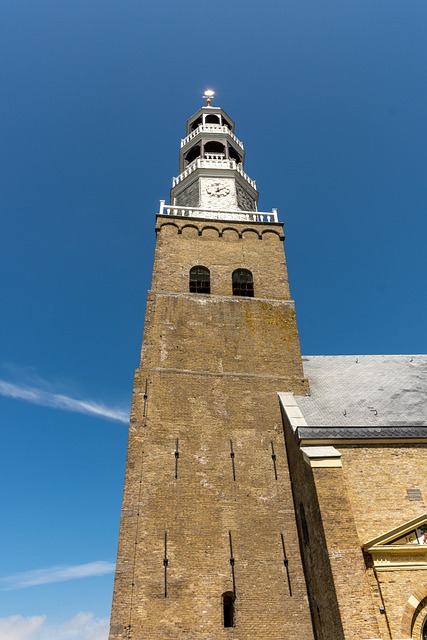 Kirke, Tårn, Arkitektur, Bygning
