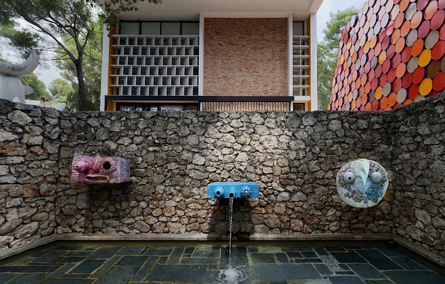 Free Fountain Art photo and picture