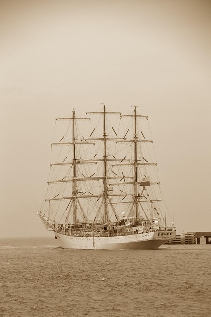 Free Boat Ship photo and picture