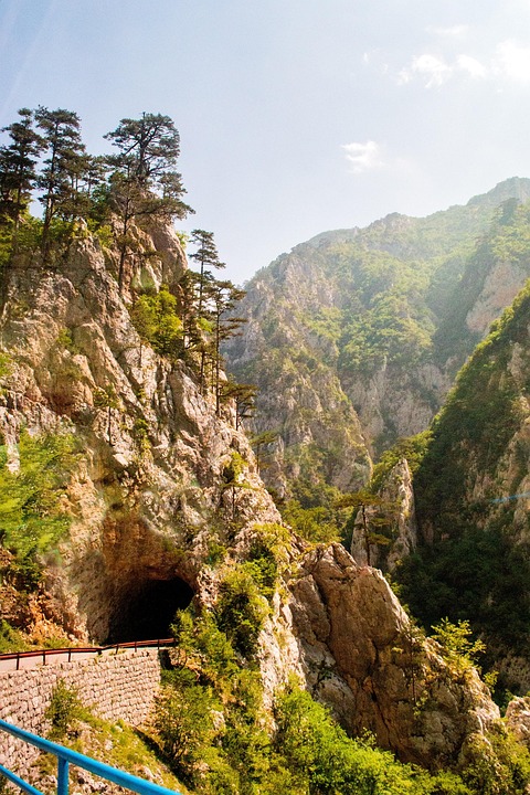montenegro-4348010_960_720.jpg