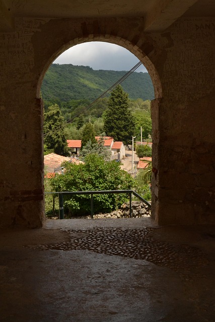 Free Arch View photo and picture