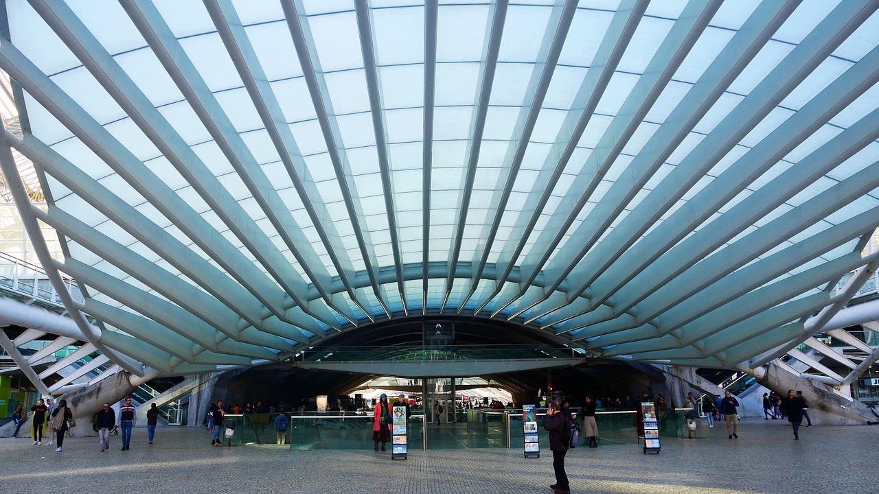 ポルトガル オリエンテ 駅 Pixabayの無料写真
