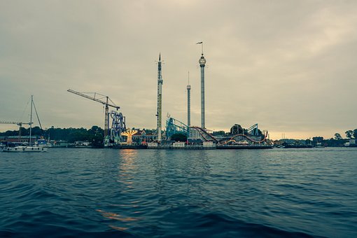 Free Amusement Park Sky photo and picture