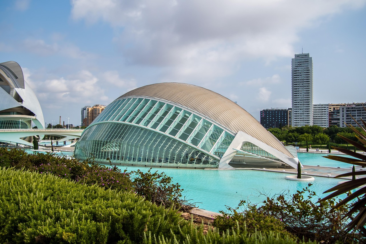 Valencia - free online jigsaw puzzle photo