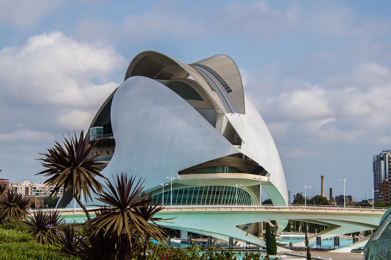 Valencia - free online jigsaw puzzle photo