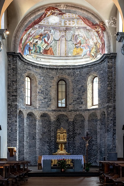 Free Church Dom photo and picture