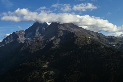 Free Mountains Landscape photo and picture