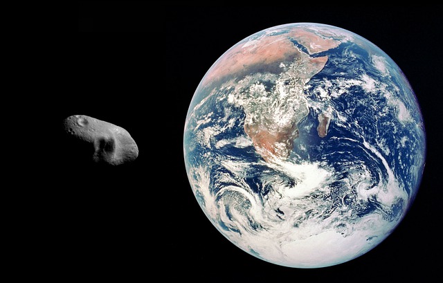 Asteroide, Planet, Plot, Plads