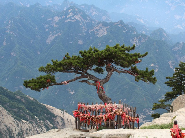 Free Hua Shan China photo and picture