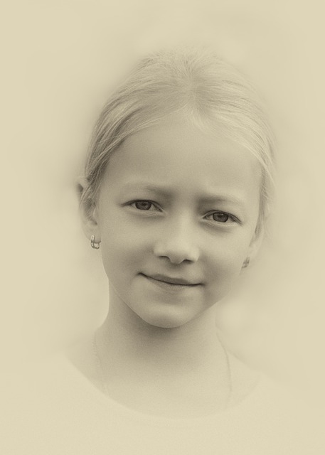 Free Portrait Girl illustration and picture