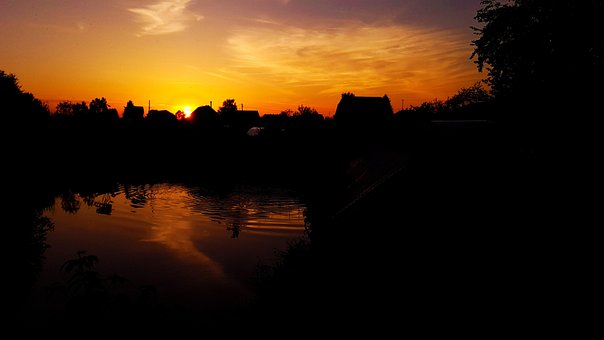 Free Sunset Country House photo and picture